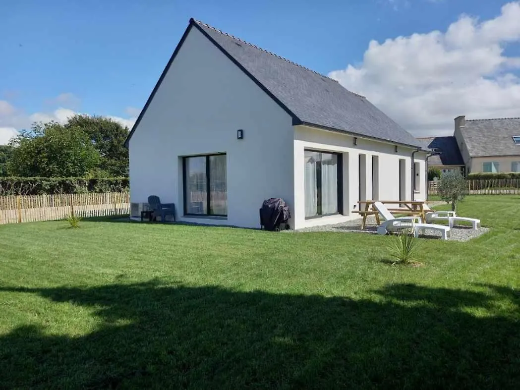 Maison Neuve A 2 Pas Des Plus Belles Plages De Douarnenez - Classe Meuble De Tourisme 3 Etoiles Kerlaz Vakantiehuis